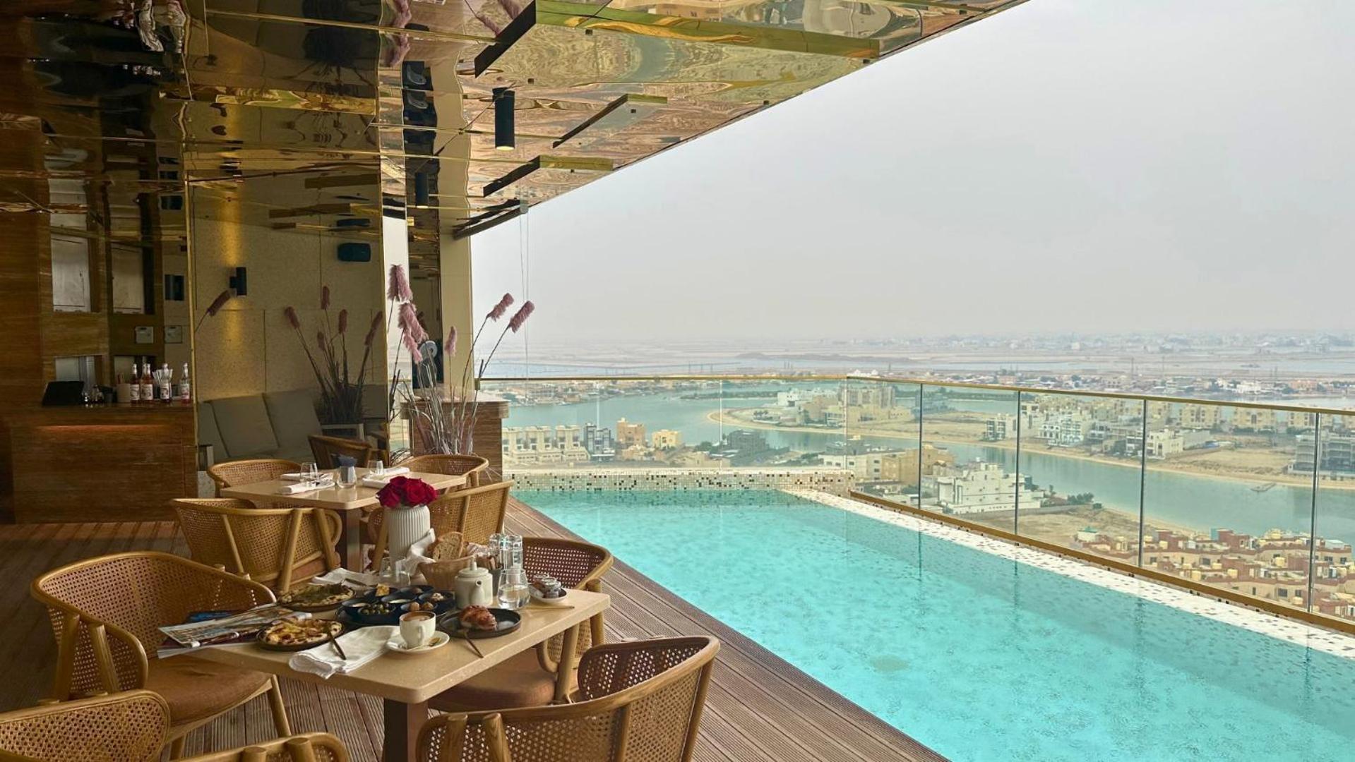 The House Hotel Al Khiran Exteriör bild